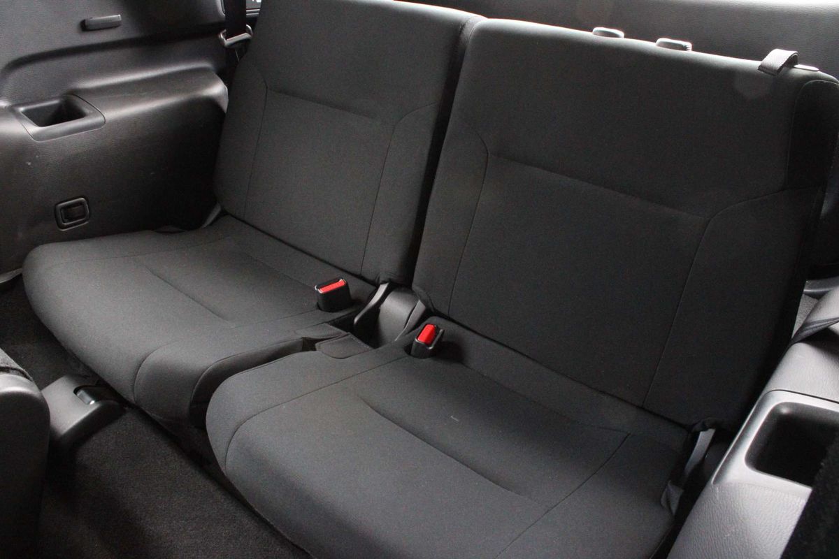 2024 Mitsubishi Outlander ES ZM