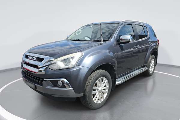 2018 Isuzu MU-X LS-T