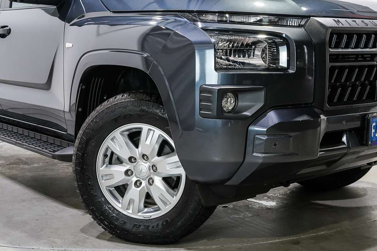 2024 Mitsubishi Triton GLX+ MV 4X4