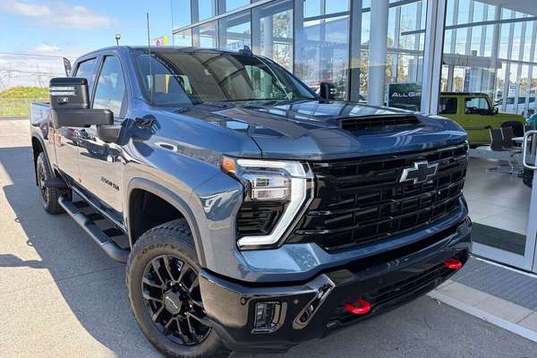 2026 Chevrolet Silverado HD LTZ Premium W/Tech Pack T1 4X4