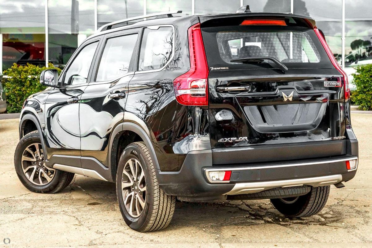 2025 Mahindra Scorpio Z8L+