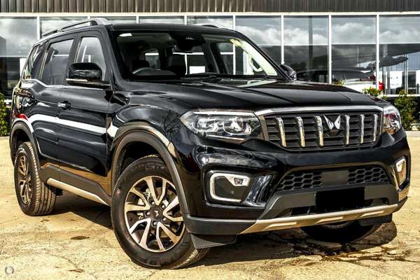 2025 Mahindra Scorpio Z8L+
