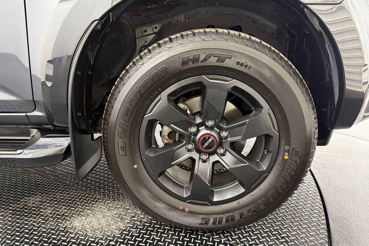 2022 Isuzu D-MAX X-TERRAIN 4X4