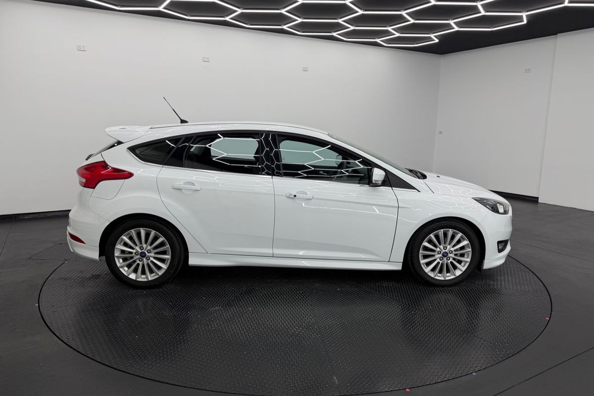 2016 Ford Focus Sport LZ