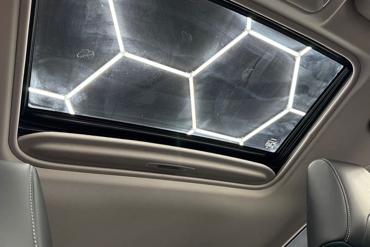 2020 Toyota RAV4 Cruiser AXAH54R