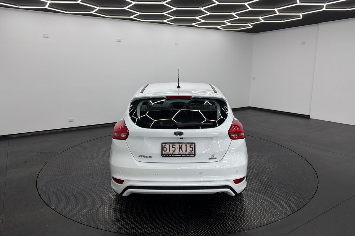 2016 Ford Focus Sport LZ