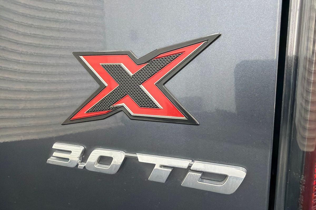 2022 Isuzu D-MAX X-TERRAIN 4X4