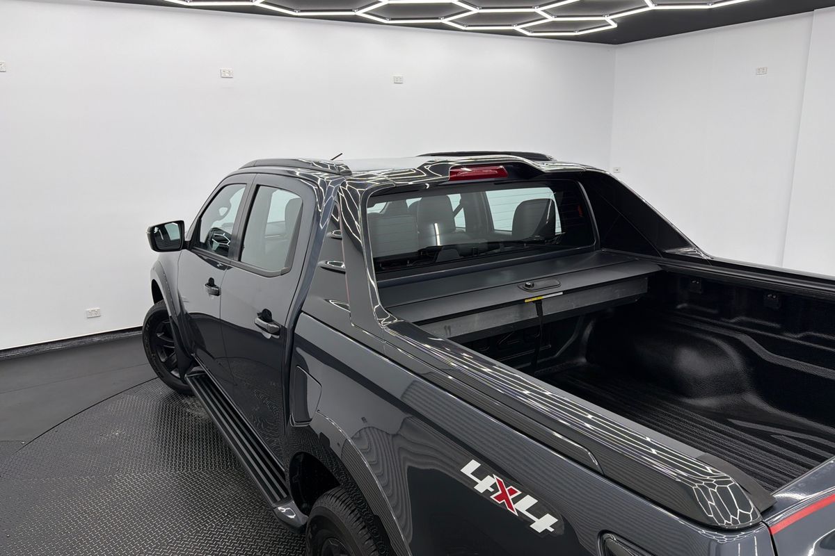 2022 Isuzu D-MAX X-TERRAIN 4X4