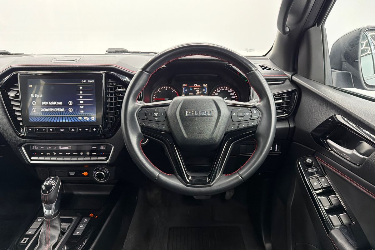 2022 Isuzu D-MAX X-TERRAIN 4X4