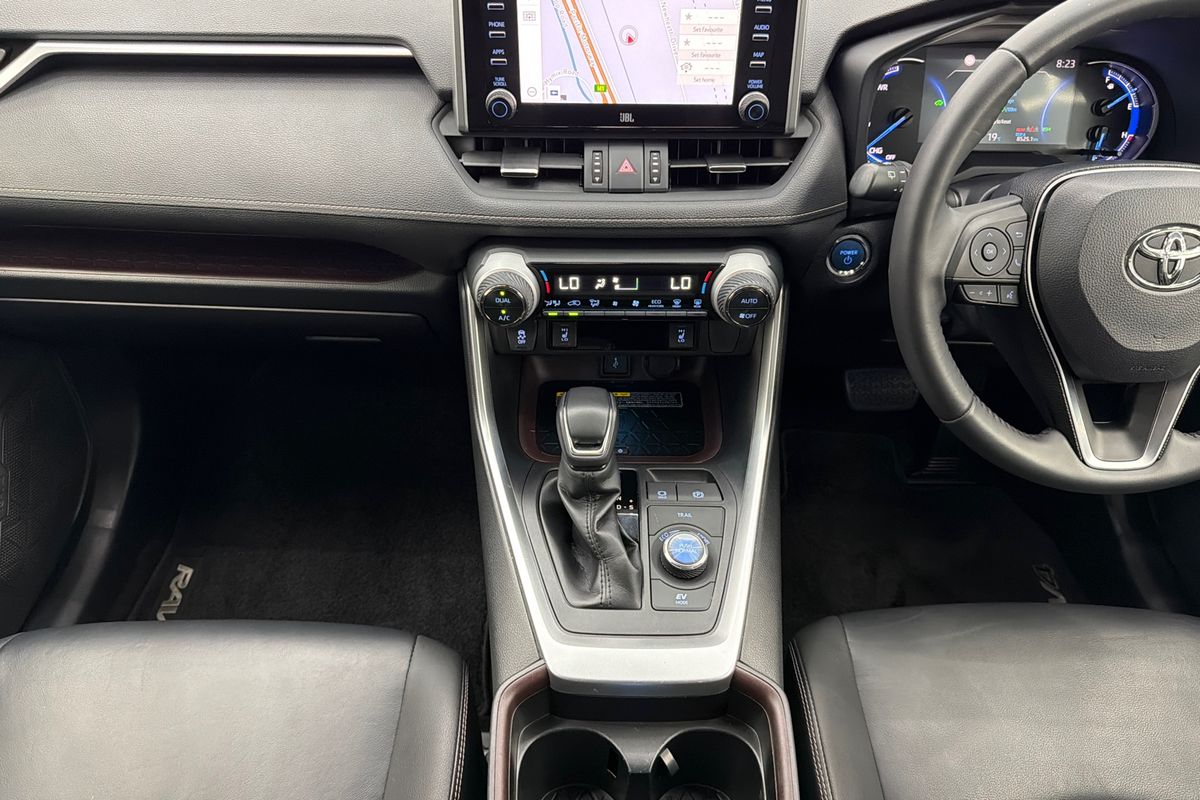 2020 Toyota RAV4 Cruiser AXAH54R
