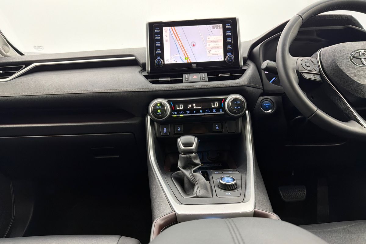 2020 Toyota RAV4 Cruiser AXAH54R