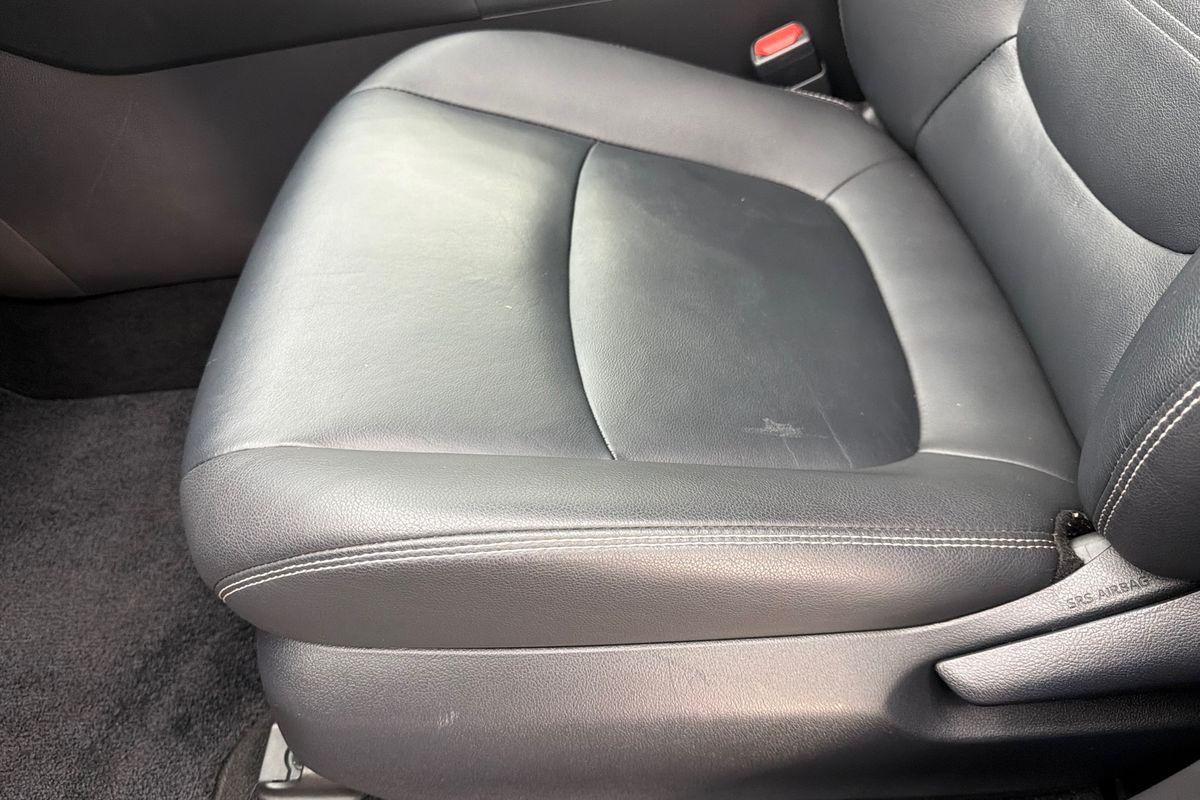 2020 Toyota RAV4 Cruiser AXAH54R