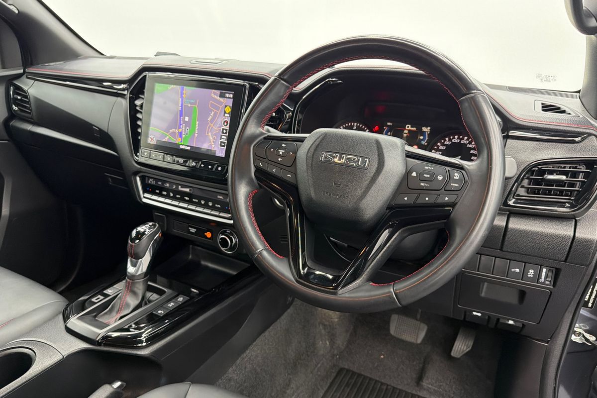 2022 Isuzu D-MAX X-TERRAIN 4X4