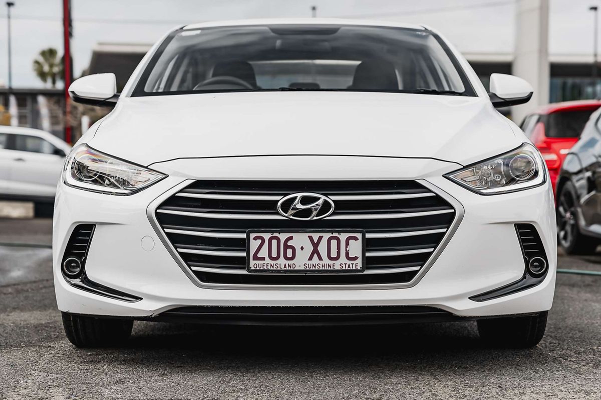 2017 Hyundai Elantra Active AD