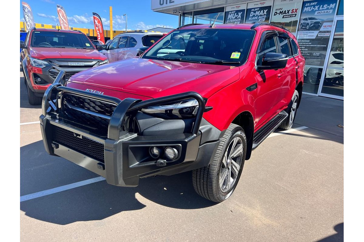 2025 Isuzu MU-X LS-T