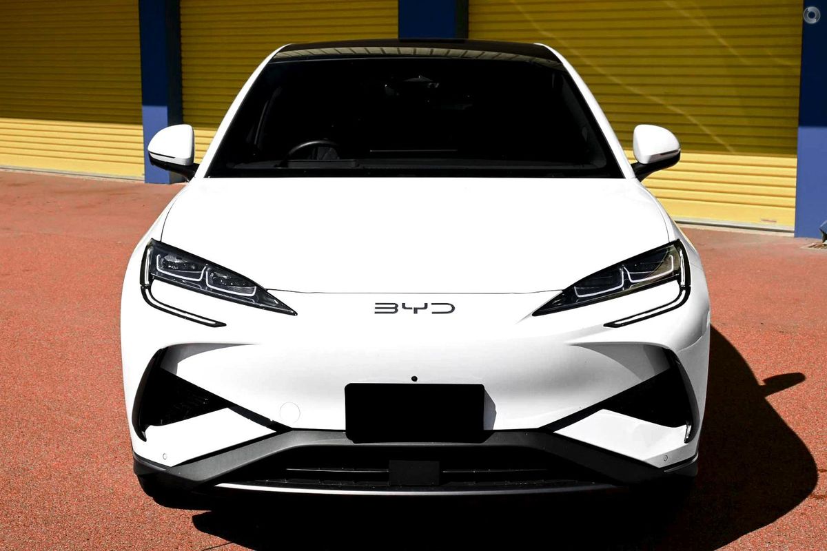 2026 BYD SEALION 7 Premium