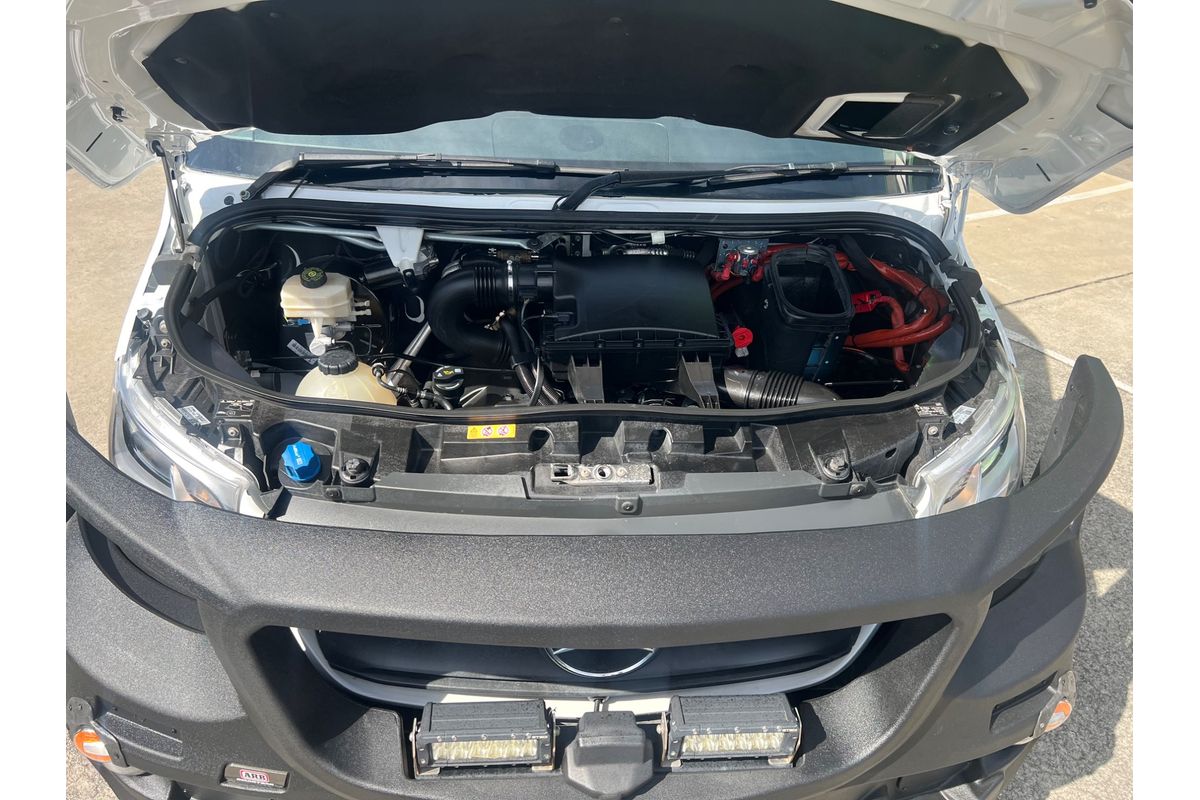 2020 Mercedes-Benz Sprinter 419CDI VS30 MWB Low Roof image 20