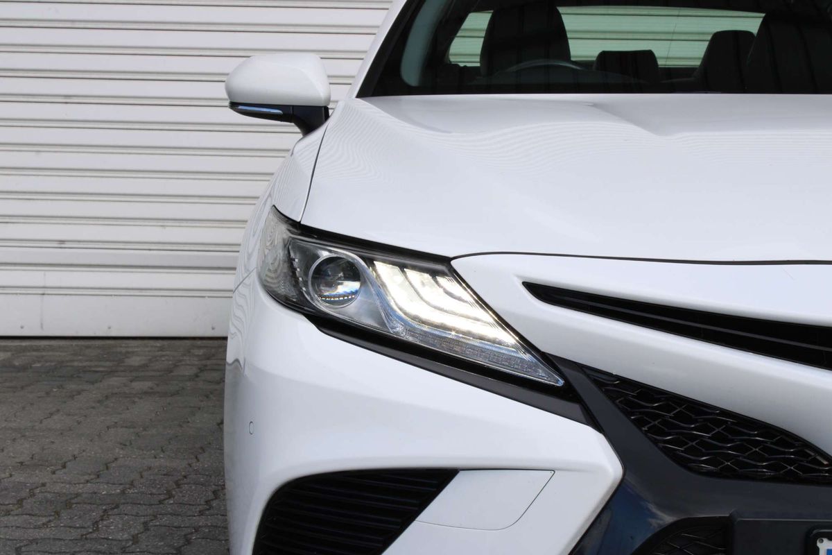 2018 Toyota Camry SX ASV70R