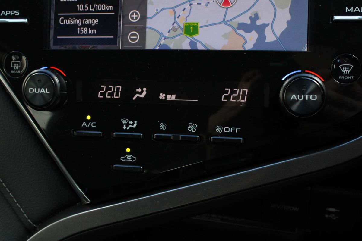 2018 Toyota Camry SX ASV70R