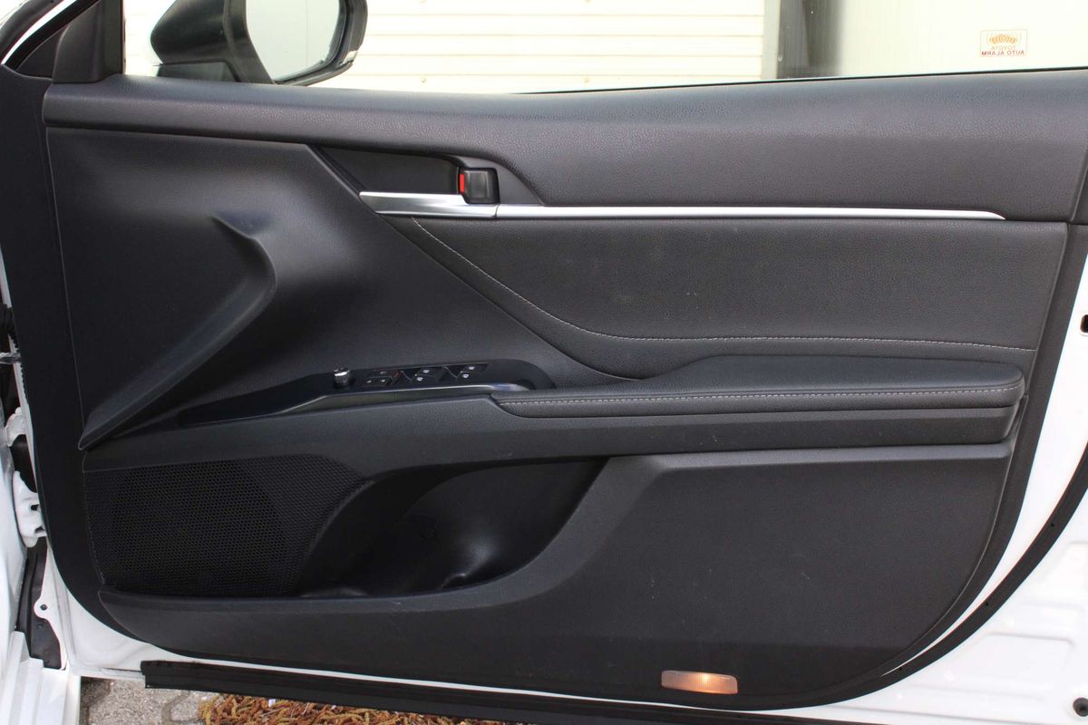 2018 Toyota Camry SX ASV70R