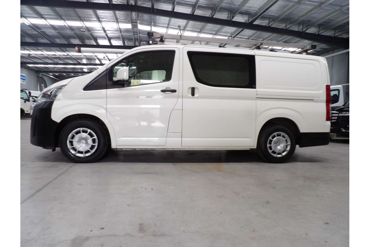 2021 Toyota Hiace GDH300R LWB image 22