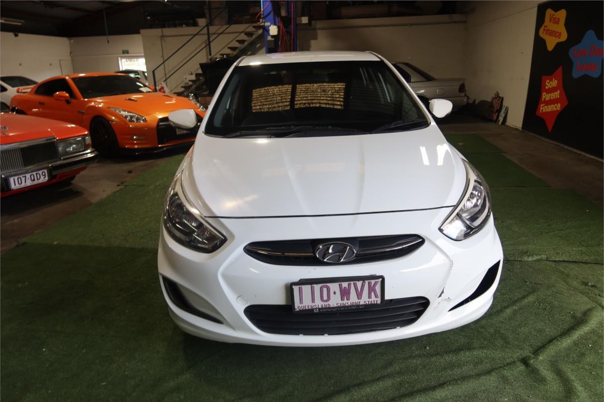 2015 Hyundai Accent Active RB2