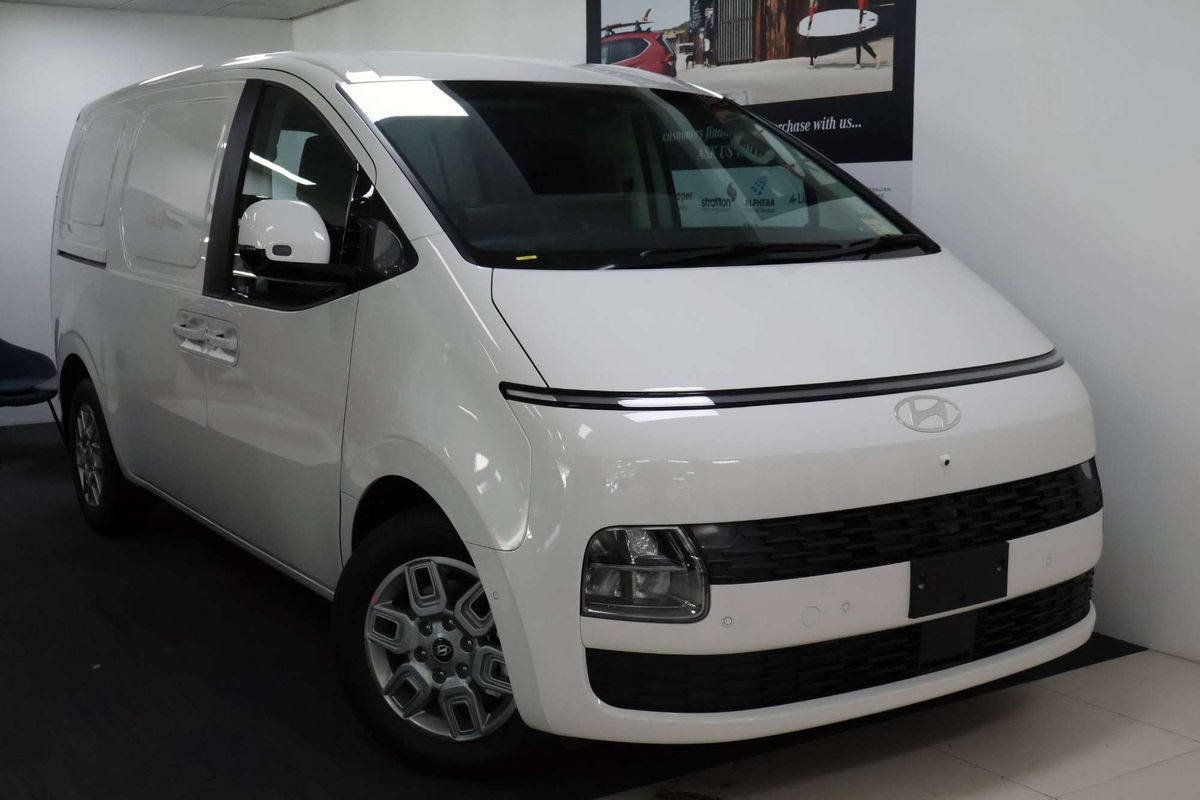 2026 Hyundai STARIA LOAD Premium US4.V4