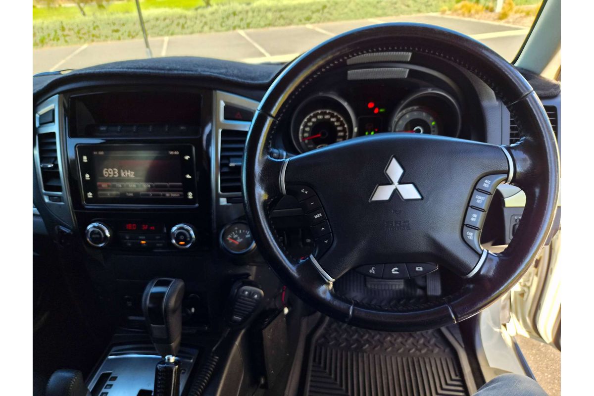 2018 Mitsubishi Pajero GLX NX