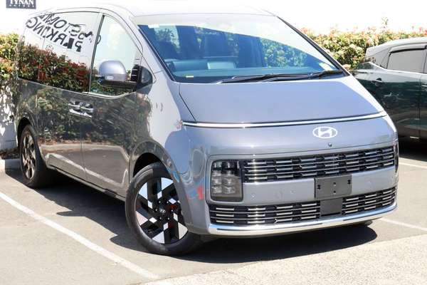 2026 Hyundai STARIA Lounge US4.V4