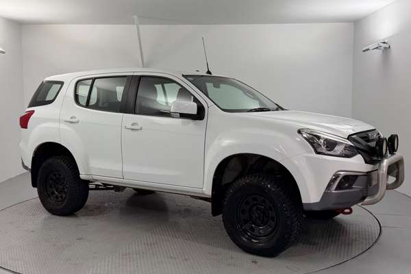 2019 Isuzu MU-X LS-M