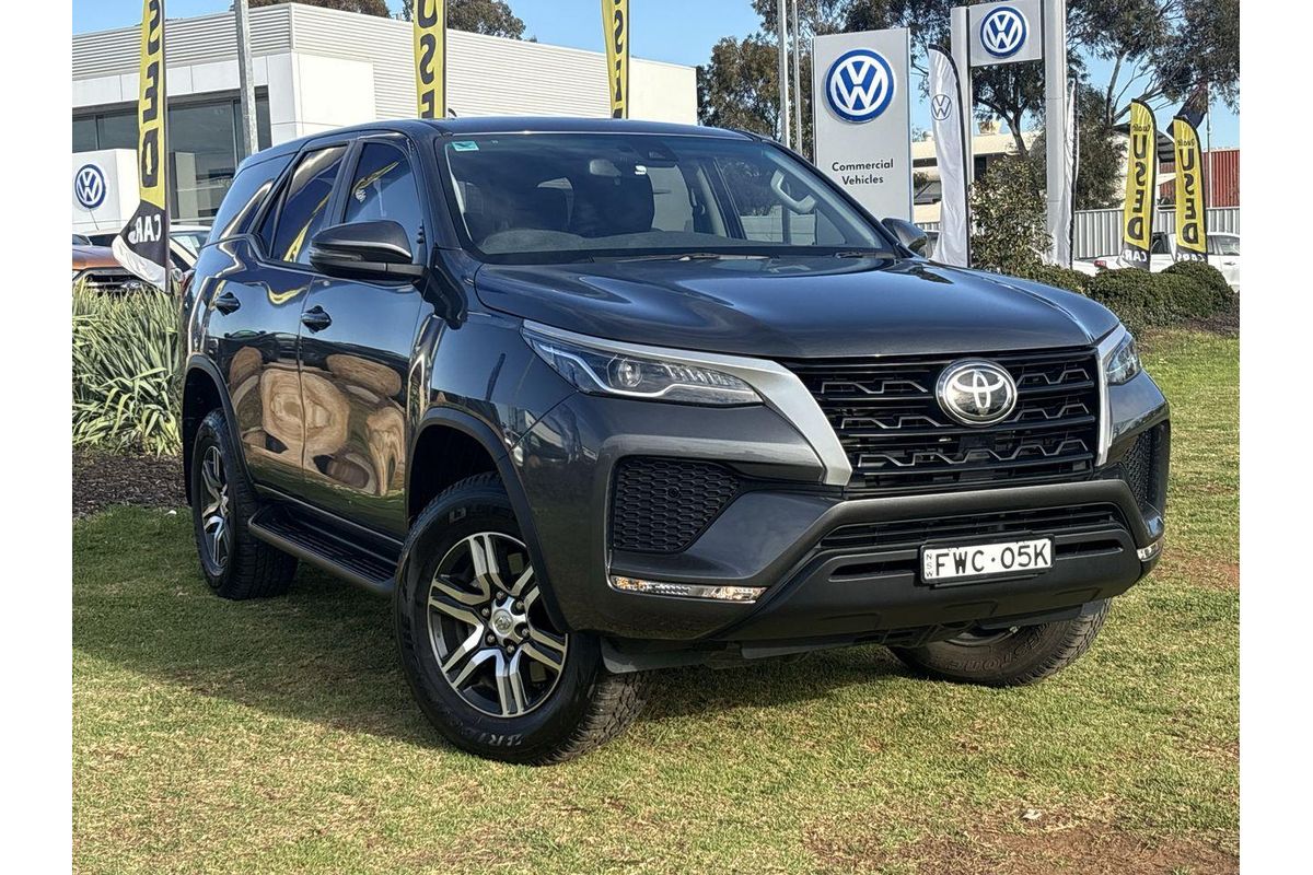 2025 Toyota Fortuner GX GUN156R
