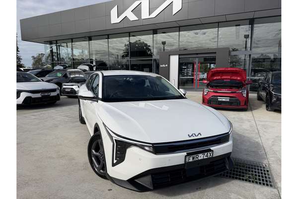2025 Kia K4 S CL4m