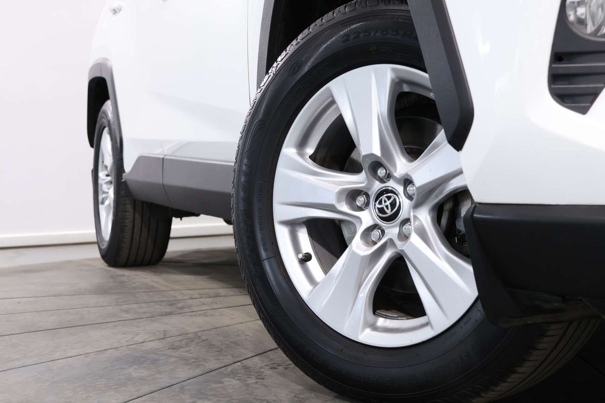 2021 Toyota RAV4 GX AXAH54R