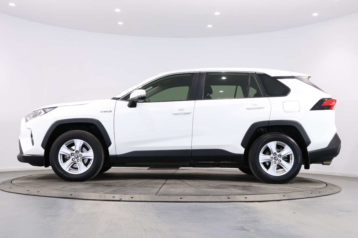 2021 Toyota RAV4 GX AXAH54R