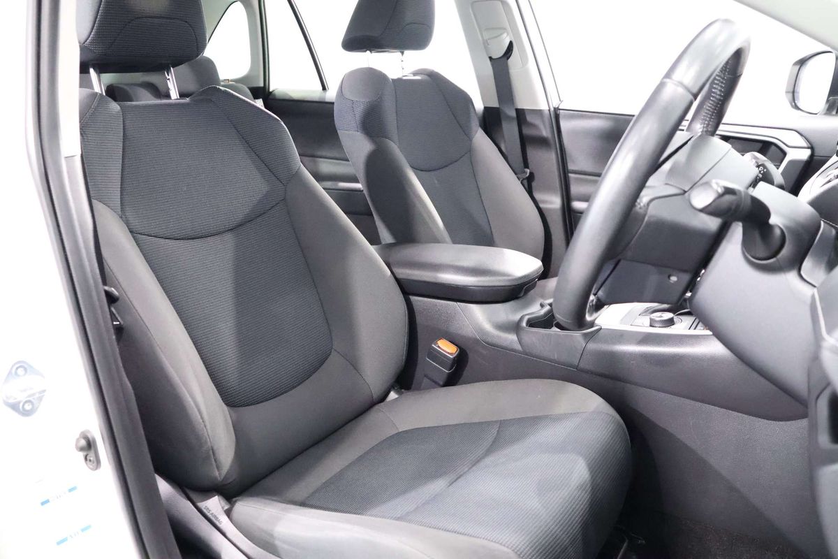 2021 Toyota RAV4 GX AXAH54R