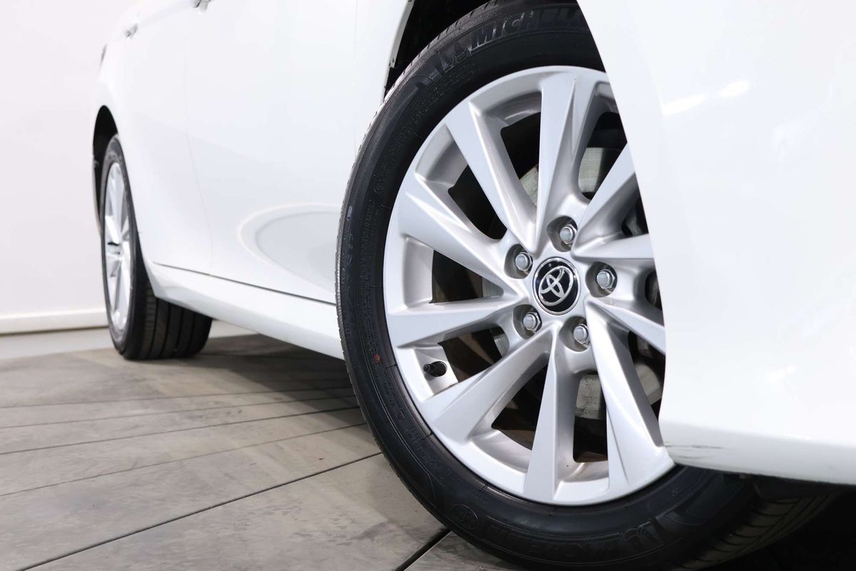 2023 Toyota Camry Ascent AXVH70R