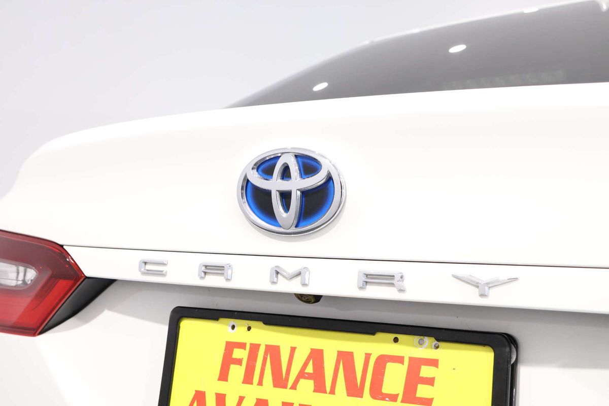 2023 Toyota Camry Ascent AXVH70R