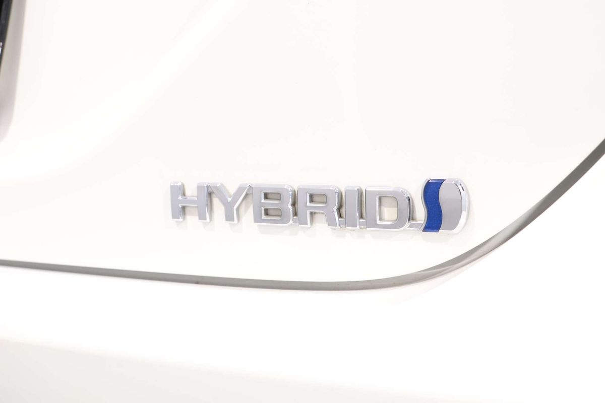 2023 Toyota Camry Ascent AXVH70R