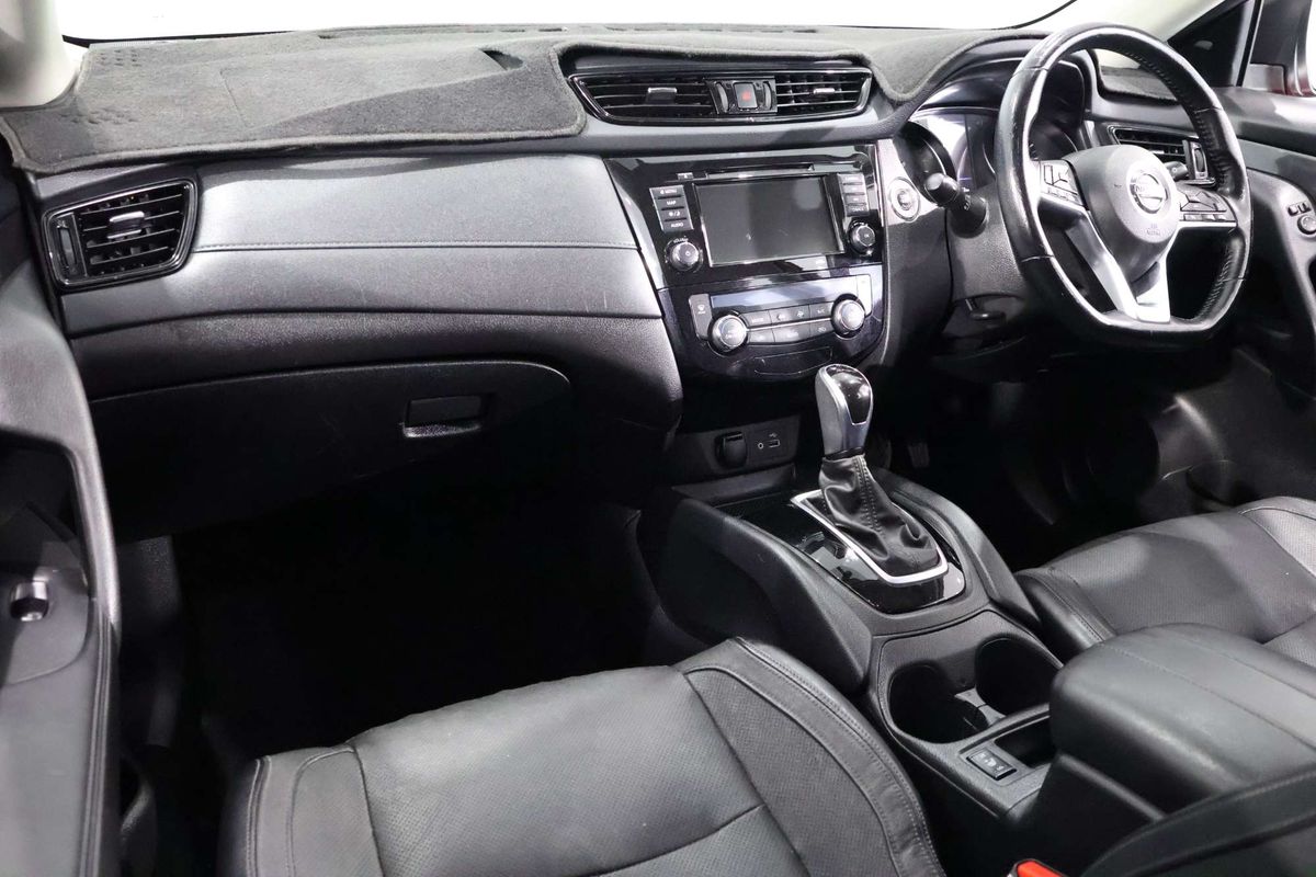 2021 Nissan X-TRAIL ST-L T32
