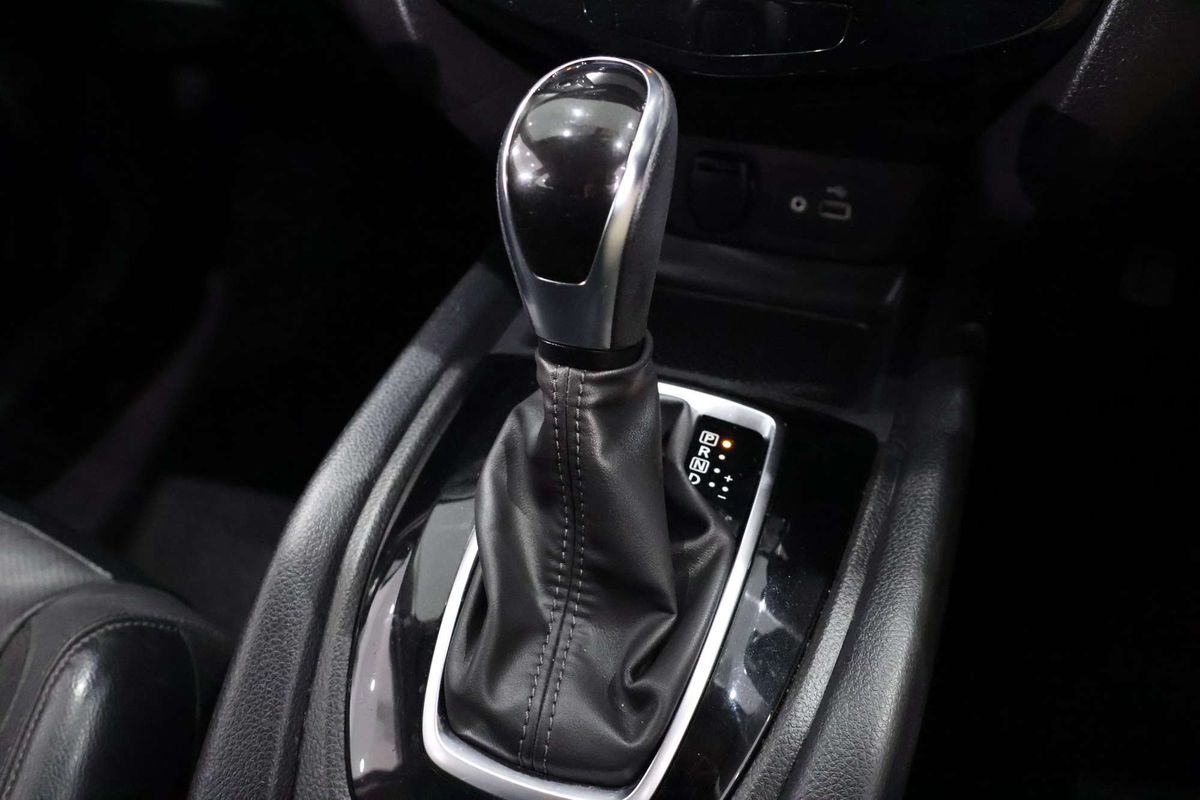 2021 Nissan X-TRAIL ST-L T32