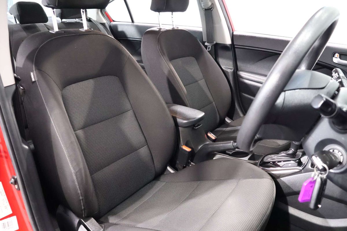 2017 Kia Cerato S YD
