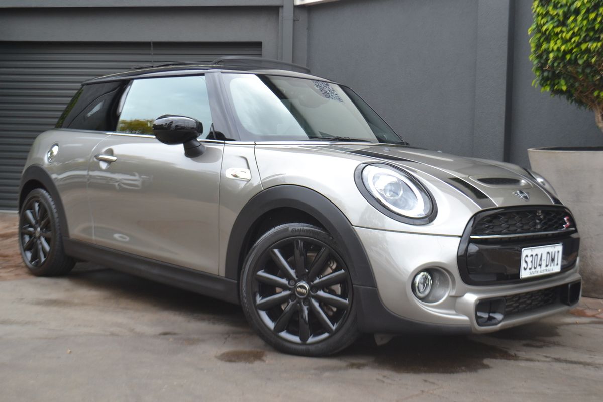 2020 MINI Hatch Cooper S F55 LCI