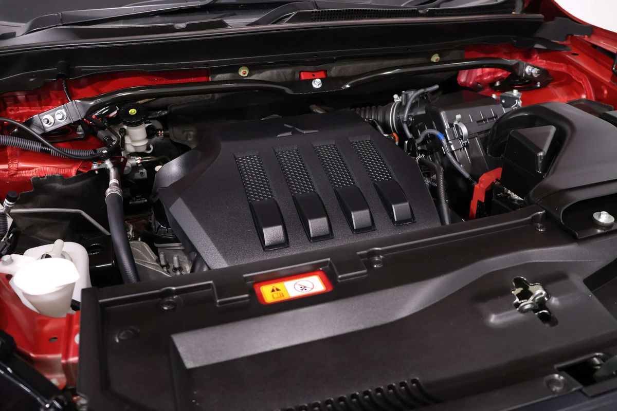 2023 Mitsubishi Eclipse Cross LS YB