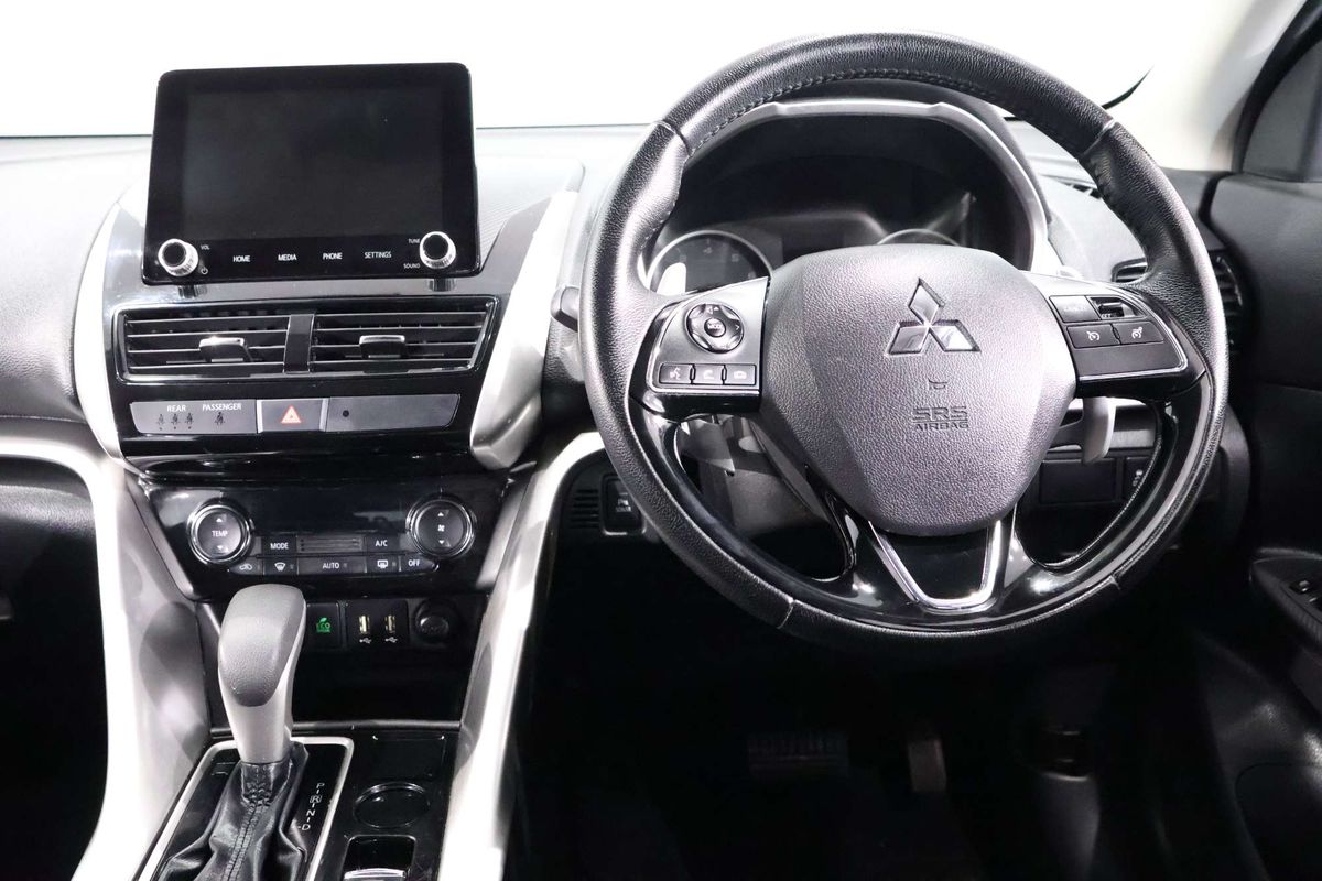 2023 Mitsubishi Eclipse Cross LS YB