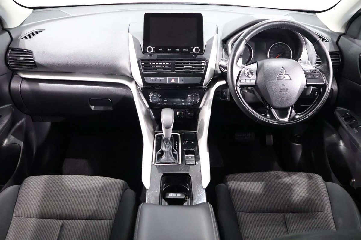 2023 Mitsubishi Eclipse Cross LS YB