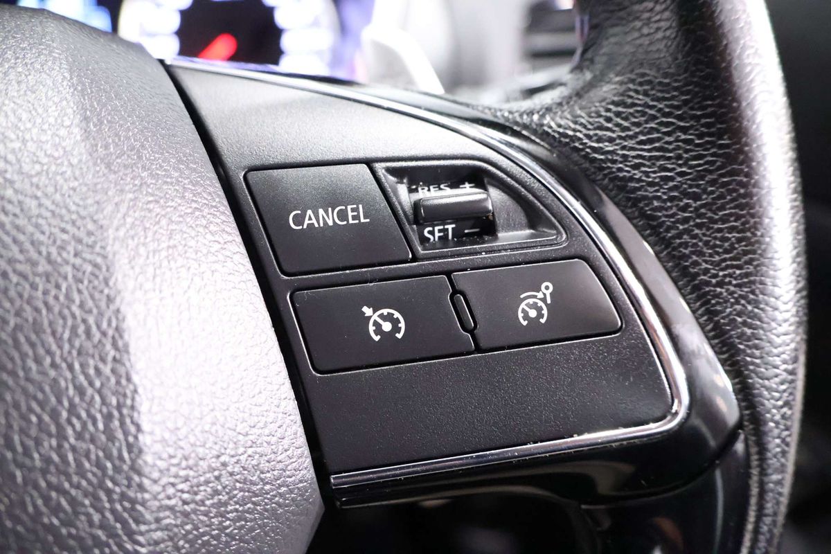 2023 Mitsubishi Eclipse Cross LS YB