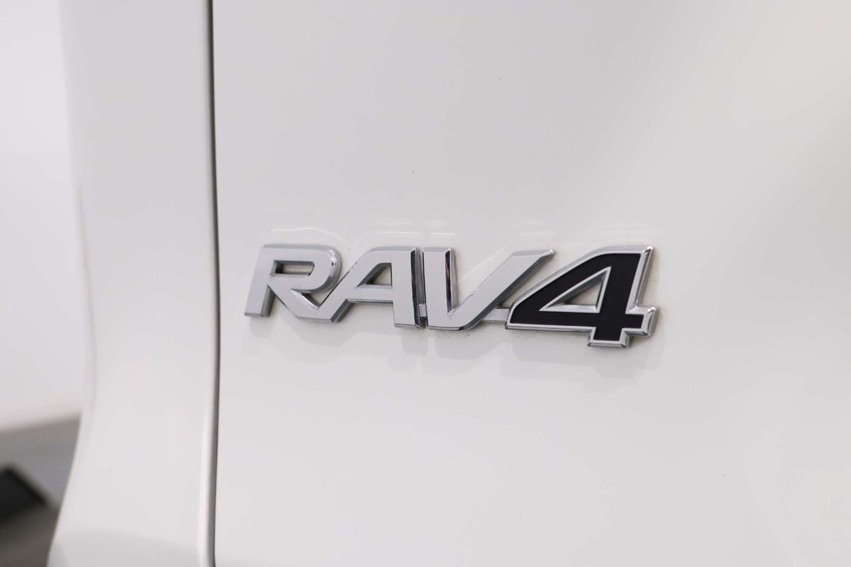 2021 Toyota RAV4 GX AXAH54R