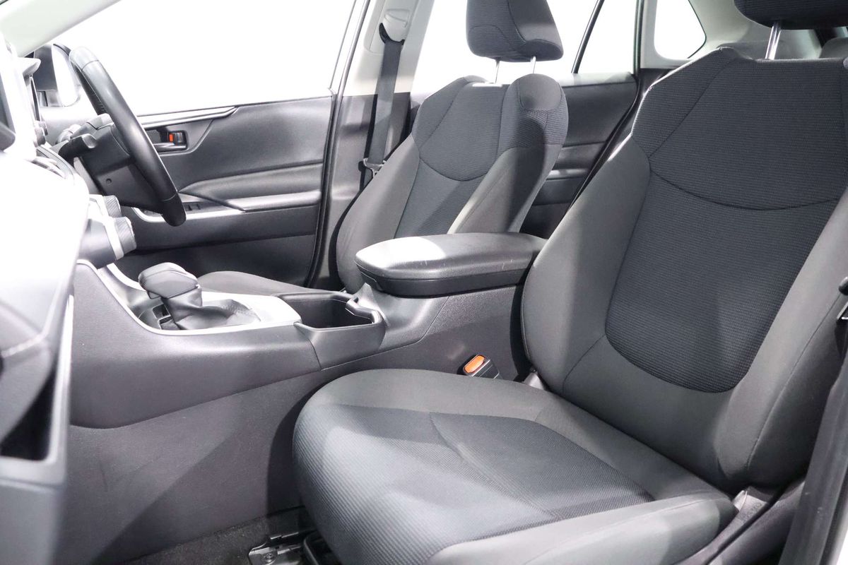 2021 Toyota RAV4 GX AXAH54R