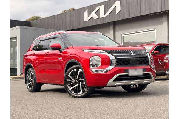 2024 Mitsubishi Outlander PHEV Exceed ZM
