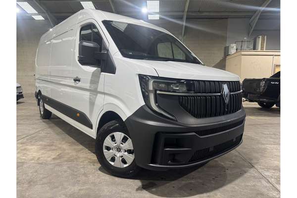 2026 Renault Master XDD LWB Mid Roof